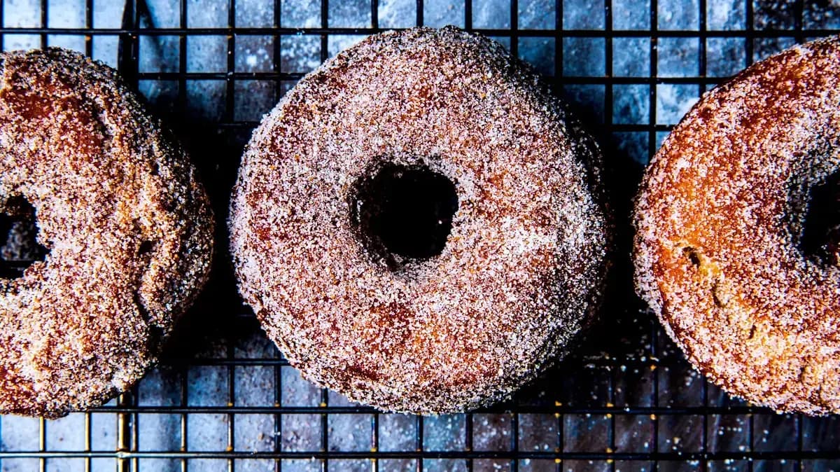 BA's Best Apple Cider Doughnuts