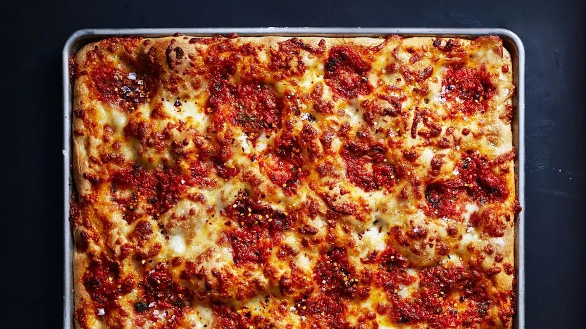 Fresh Tomato Pizza Sauce