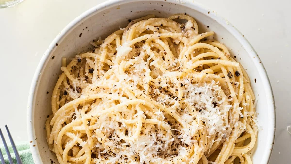 How to Make Cacio E Pepe
