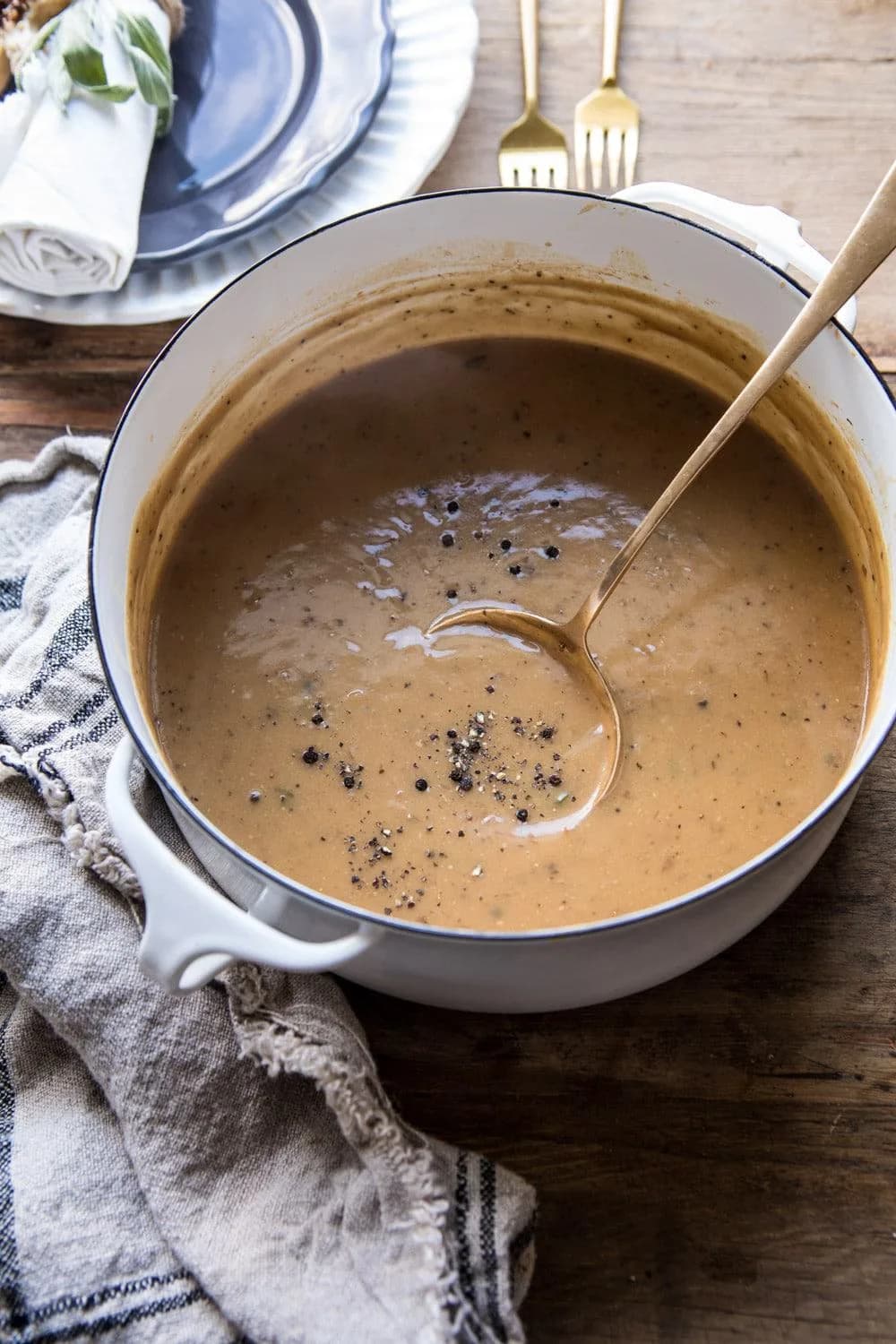 Make Ahead White Wine Gravy