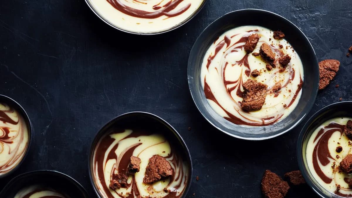 Marbled Mint-Chocolate Pudding