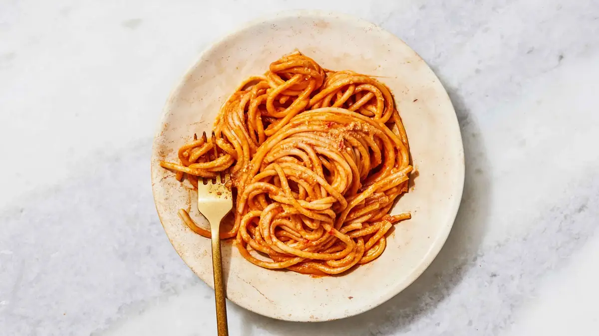 Red Pesto Pasta