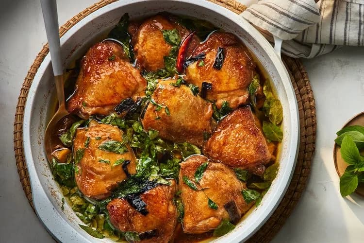 San Bei Ji (Three-Cup Chicken)