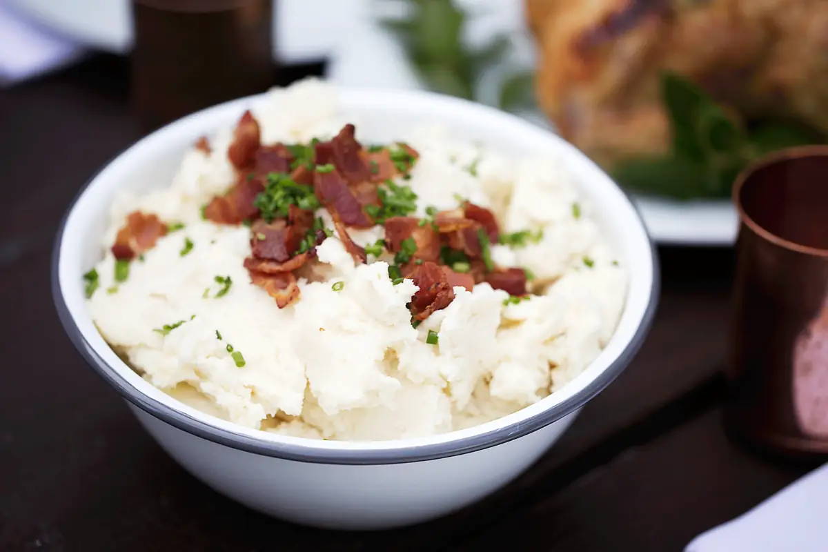 Smoked Gouda Mashed Potatoes