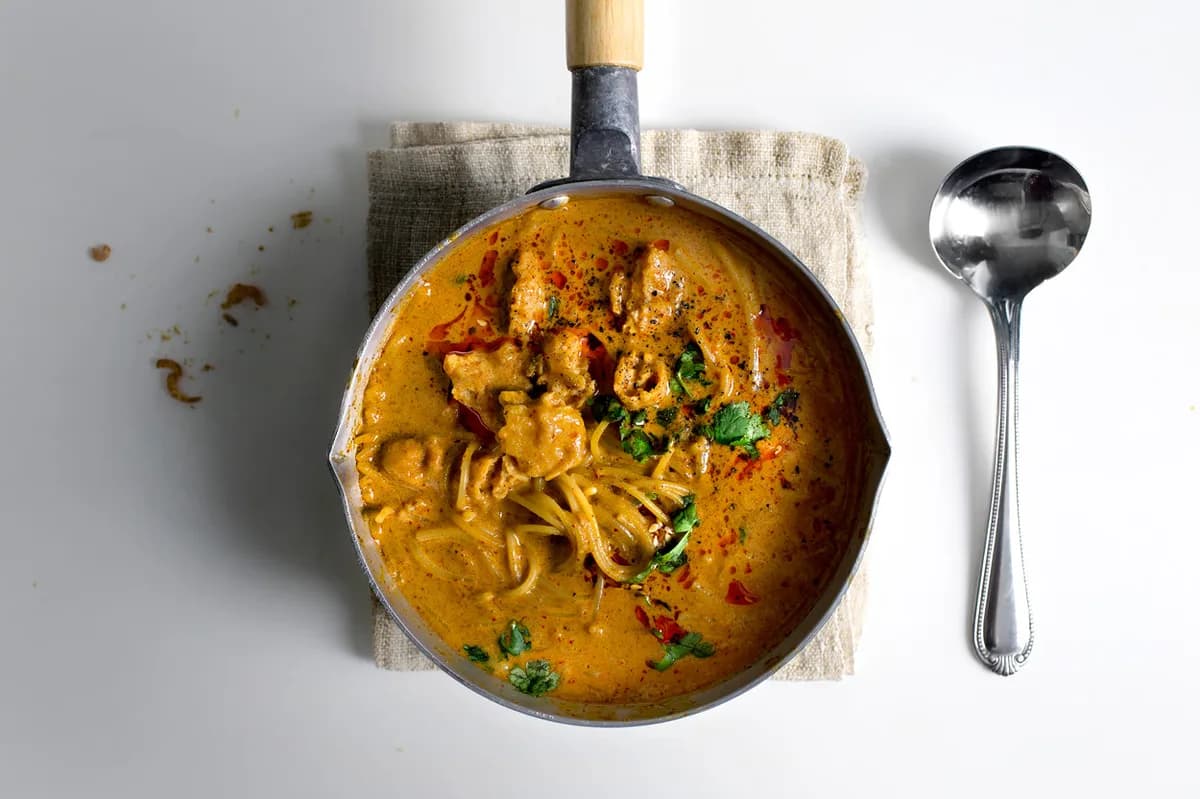 INSTANT Mc-Curry W BROKEN PASTA